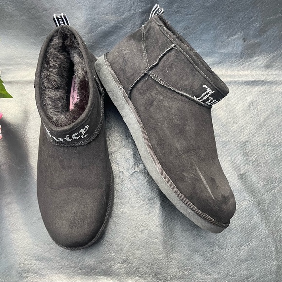 Juicy Couture JC-Kerri Women’s Slip On Black Faux Shearling Booties Size 9 - Picture 2 of 7